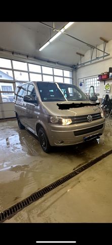 Volkswagen T5 Transporter Bus Caravelle Comfortline