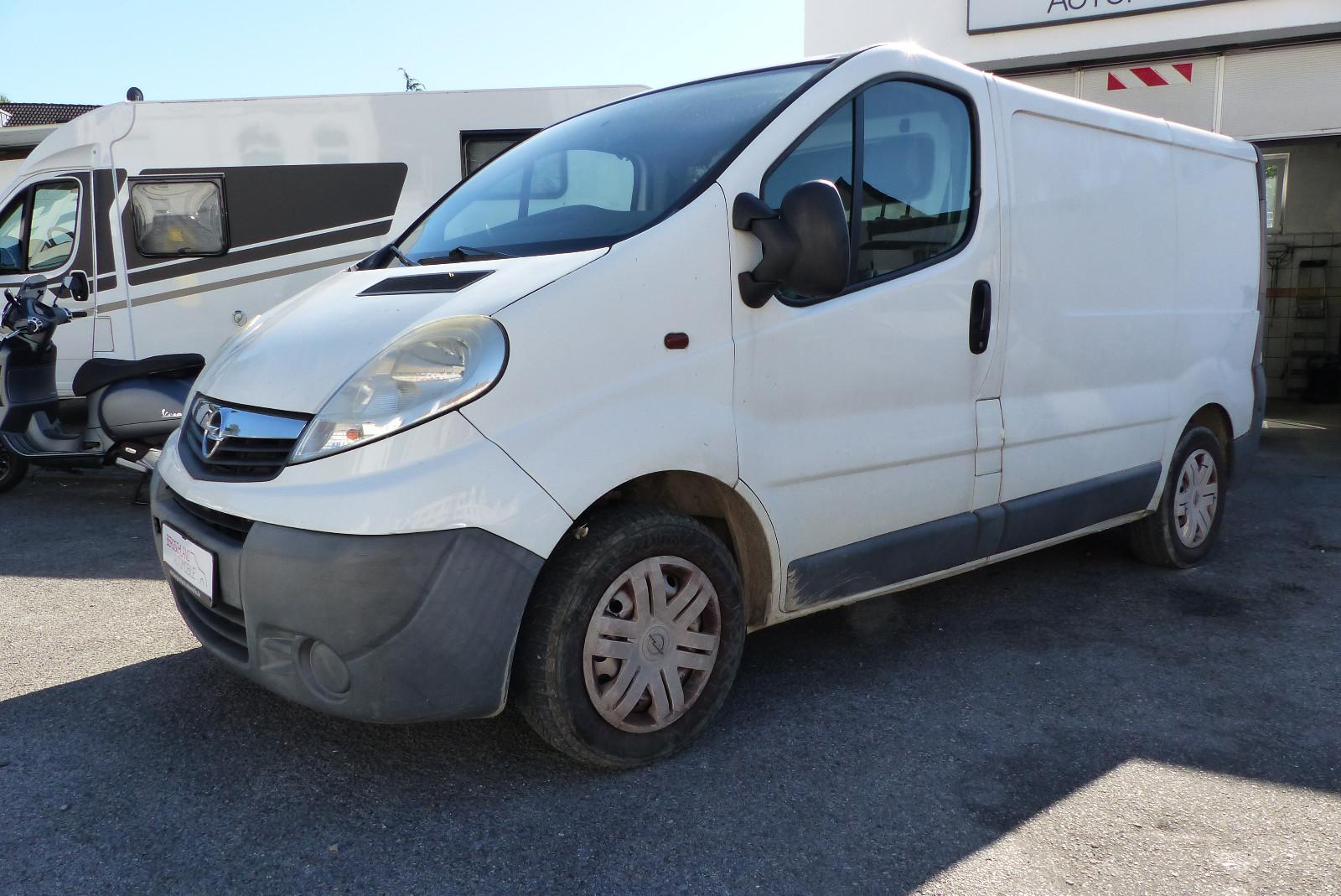 Opel Vivaro Klima, AHK