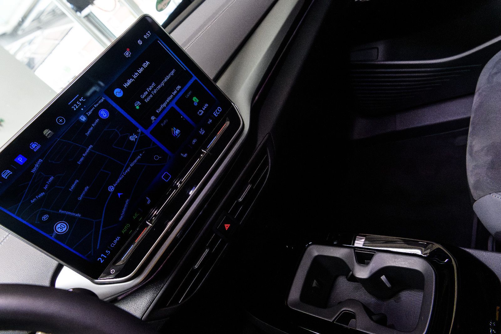 Fahrzeugabbildung Volkswagen ID.4 Pro Goal LED+KAMERA+E-HECK+WÄPU+EASY-OPEN