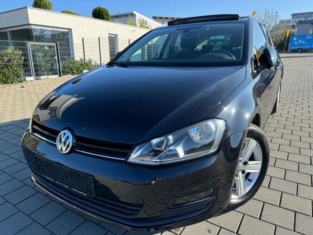 Volkswagen Golf VII 1.6TDI DSG Comfortline PANO*MTL*KLIMATR