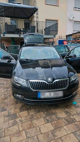 Skoda Superb Exclusive 2.0 TDI