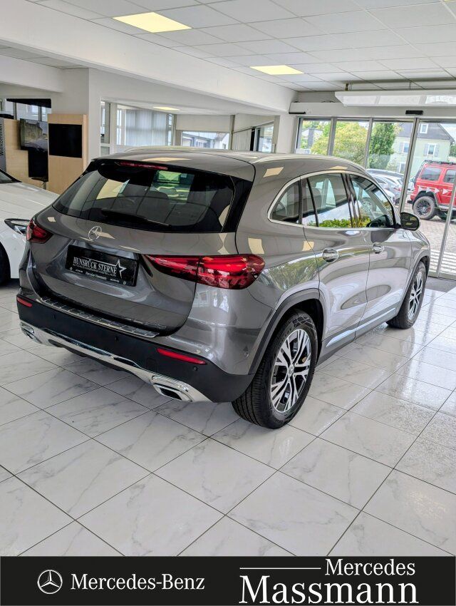 Mercedes-Benz GLA 220 d 4MATIC Progressive Pano.-Dach foto 6