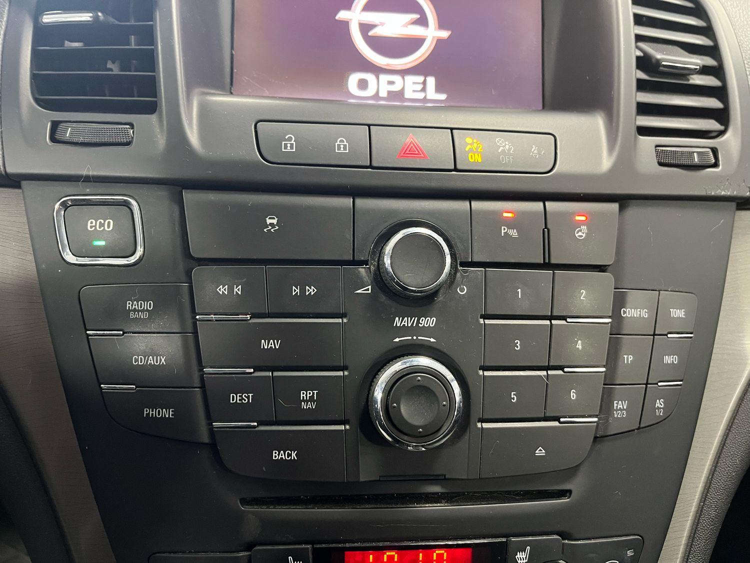 Opel Insignia 2013 — photo 21