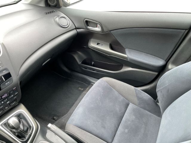 Fahrzeugabbildung Honda Civic 1.8 Tourer Sport Rückfahrkamera, Klimaauto