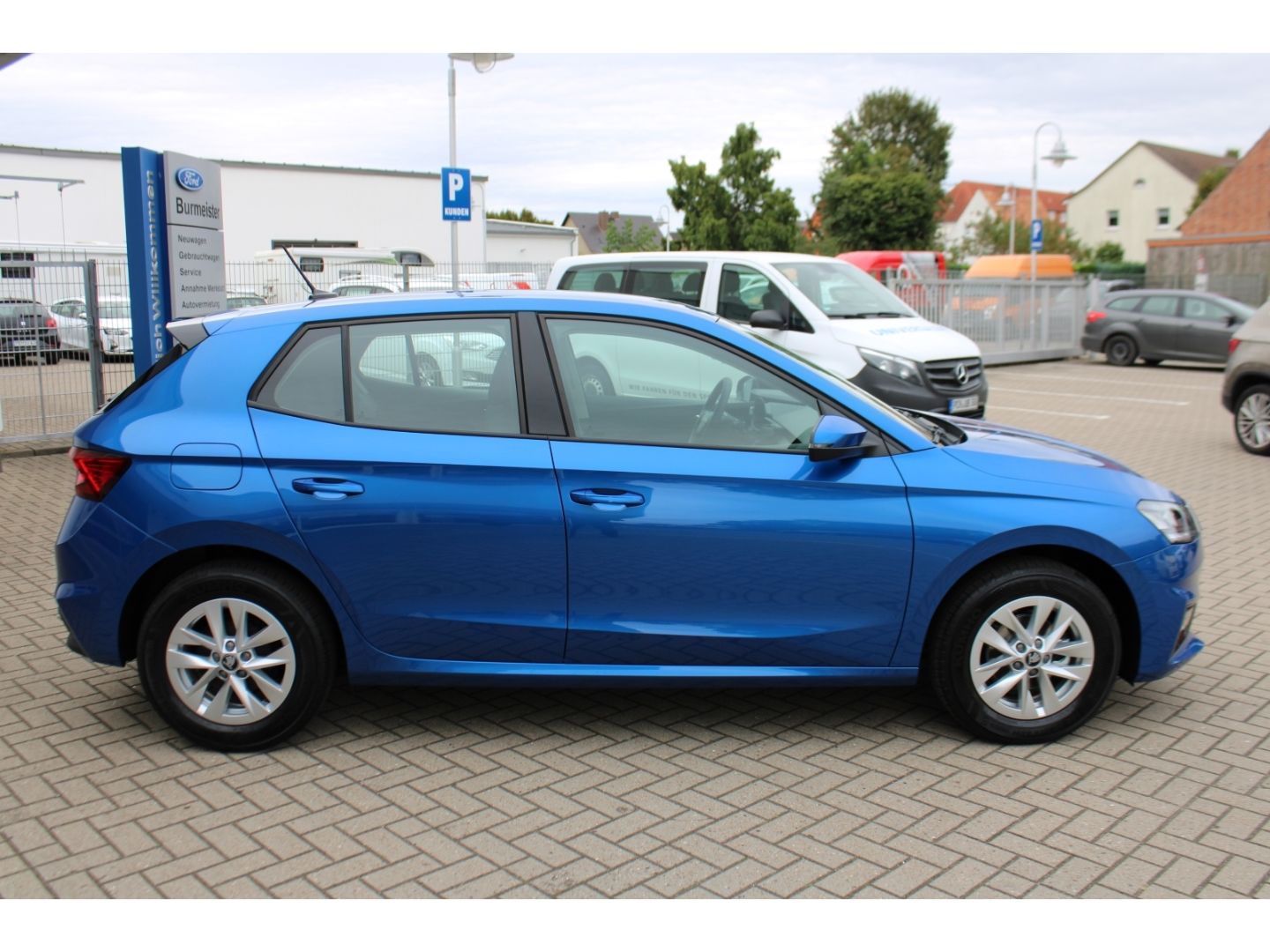 SKODA Fabia 1.0 TSI Sonderm. 130 Jahre LED GRA PDC RFK - Image 6
