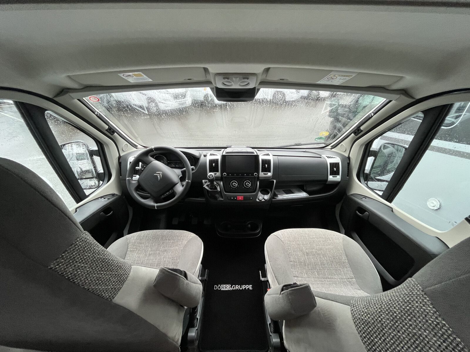 Fahrzeugabbildung Pössl 2Win R Plus Citroen 140 PS Markise/Navi/AHK