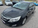 Opel Astra J Lim. 5-trg. 150 Jahre Opel - Opel Astra: 150 Jahre