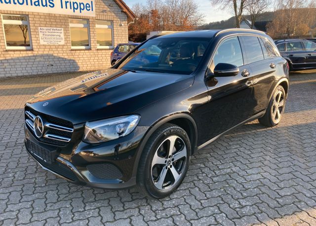 Mercedes-Benz GLC 220d 4Matic Exclusive Night Paket RFK AHK