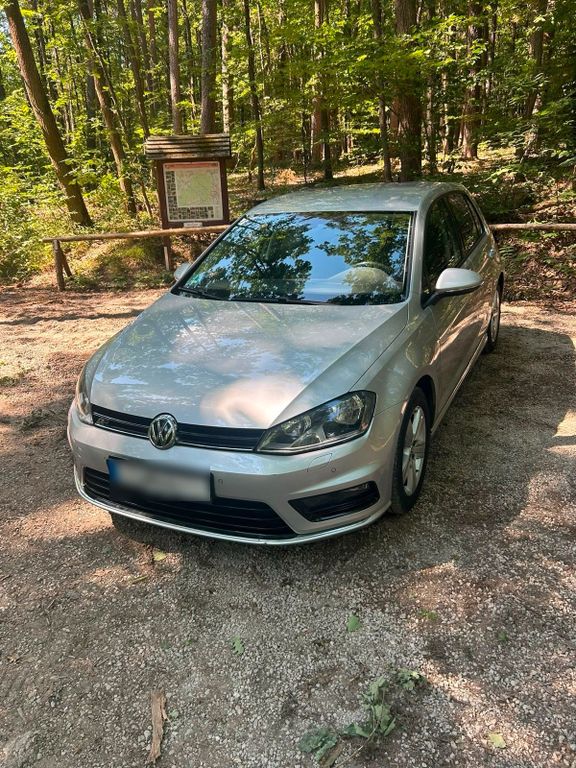 Image of Volkswagen Golf