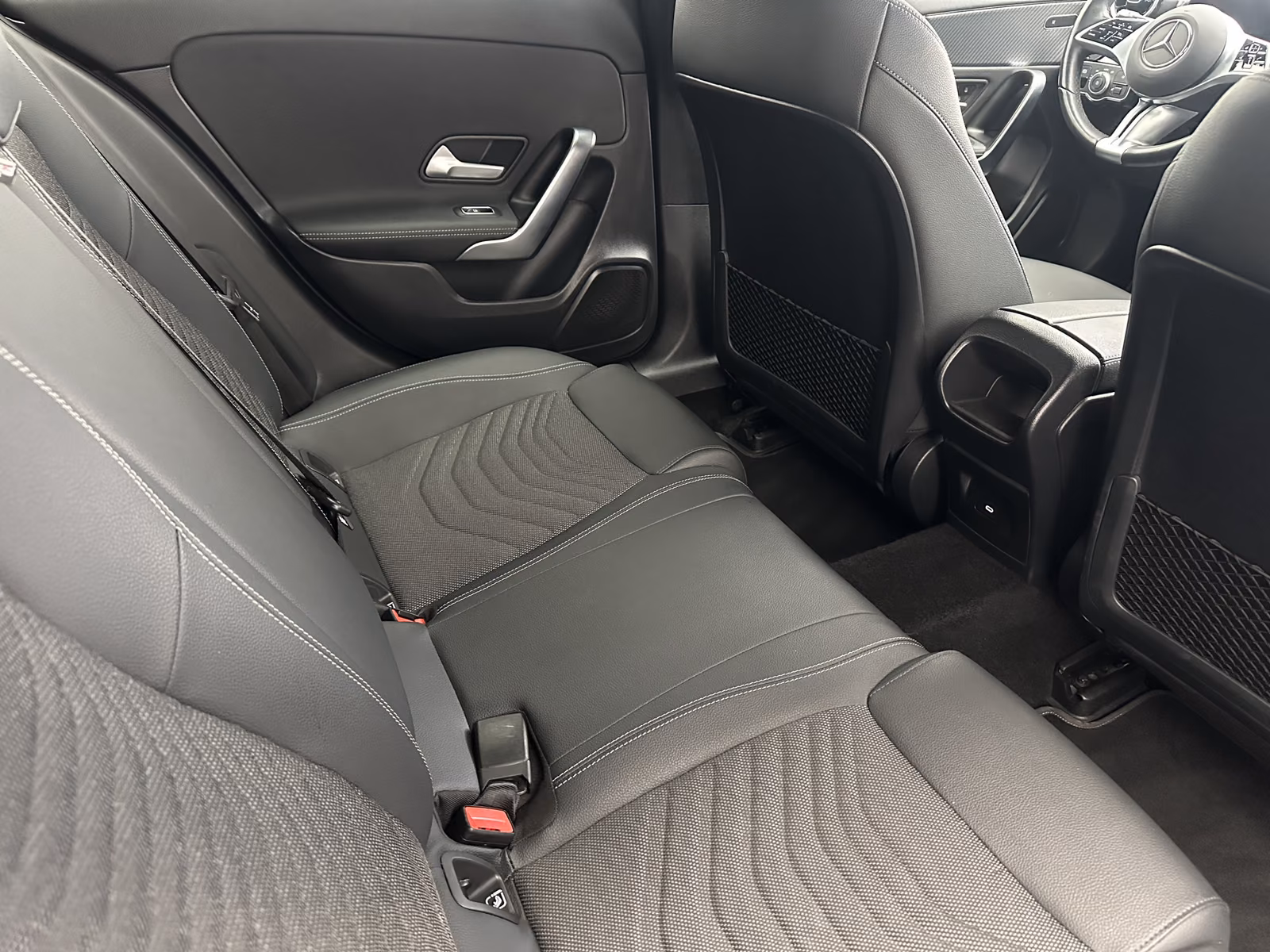 Mercedes-Benz A-Class d Progressive "NAVI-CAM-MULTI-SITZH-LED", миниатюра 24