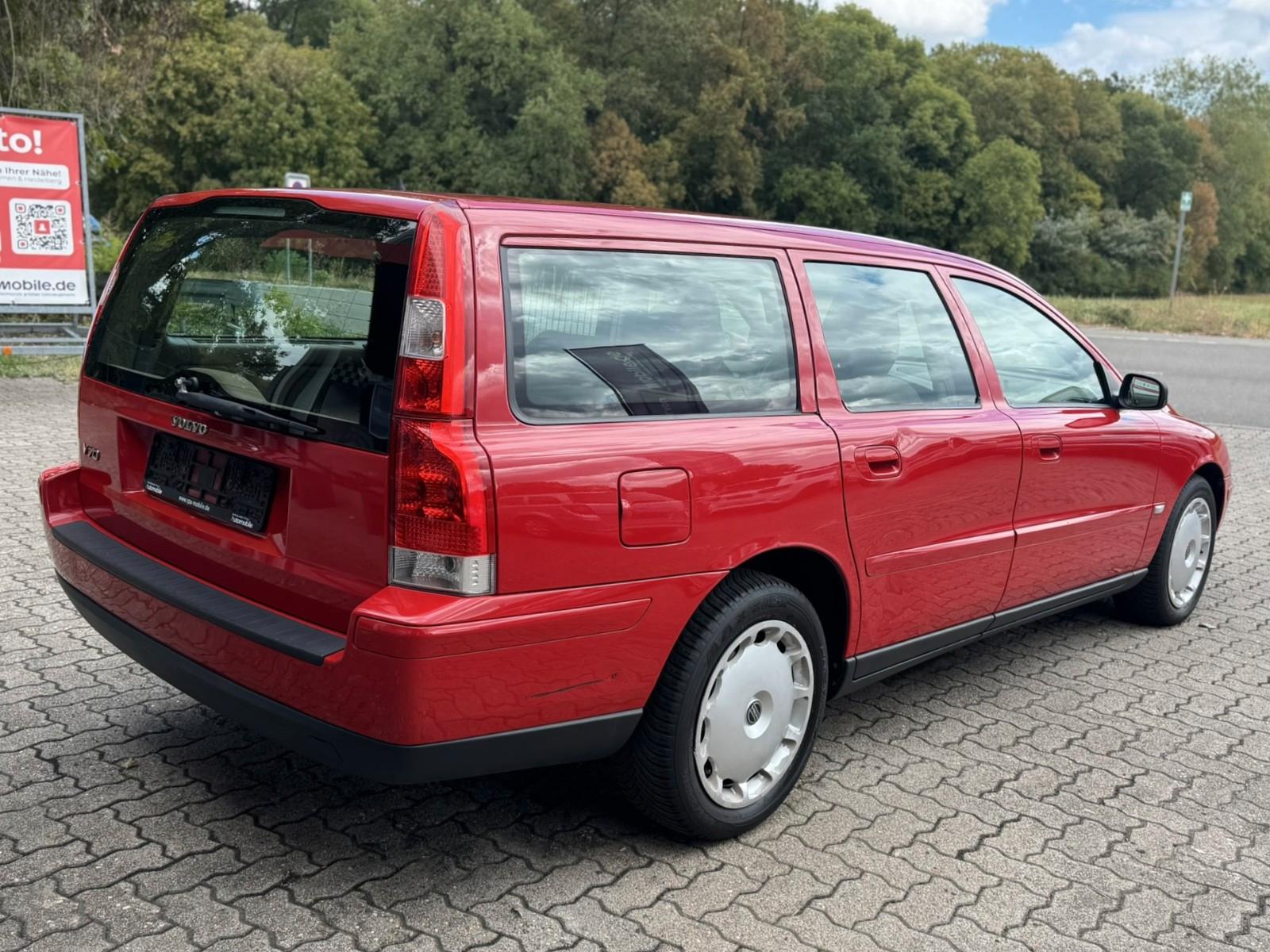 Volvo V70 2005 — photo 7