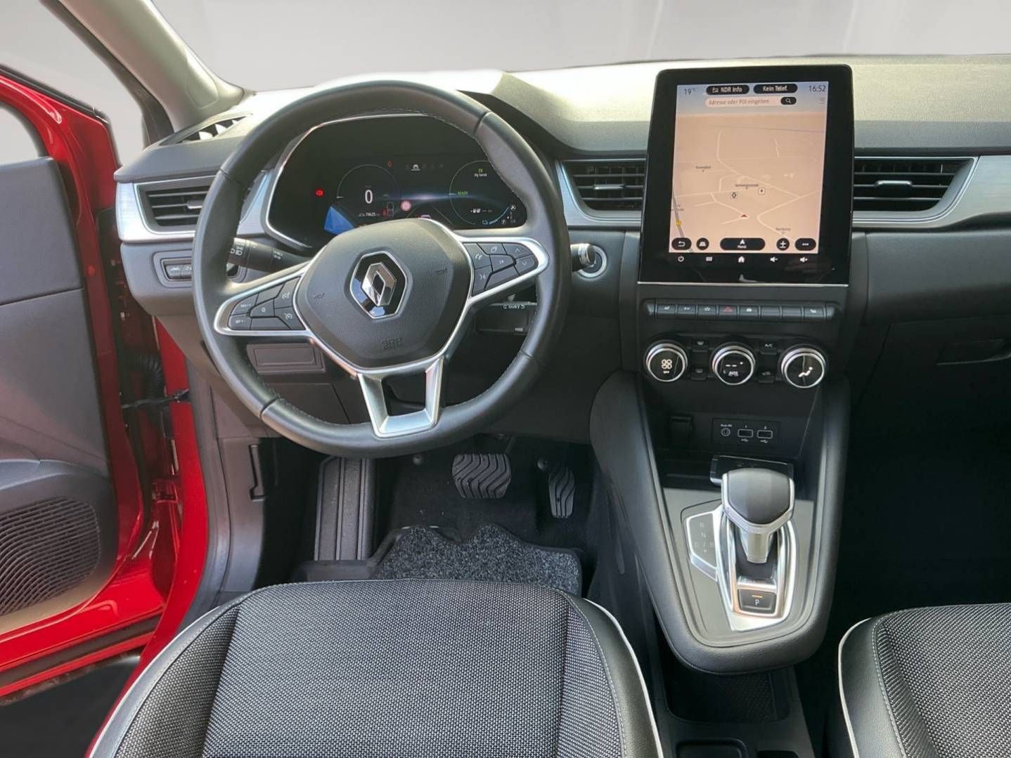 Fahrzeugabbildung Renault CAPTUR INTENS E-TECH PLUG-IN 160