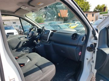 Opel Vivaro - 7