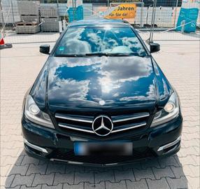 صورة 7 لـ 2012 Mercedes-BENZ C 220