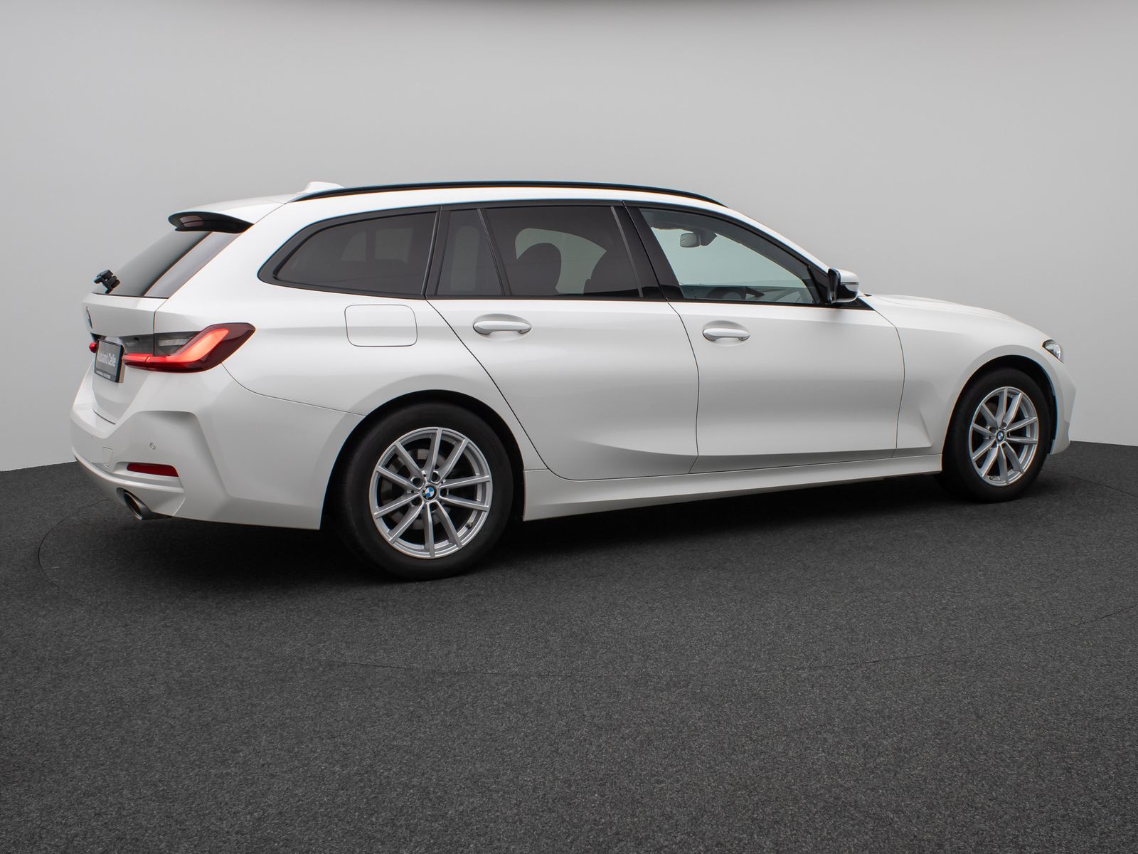 Fahrzeugabbildung BMW 320i DAB Leder MSport AHK Lenkradheizung Sport