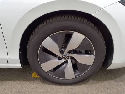Passat Variant 2.0 TDI DSG ELEGANCE IQ+NAVI+AHK