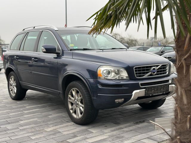 Volvo XC90 D4 Momentum Geartronic (120 kW)(7 Sitze)