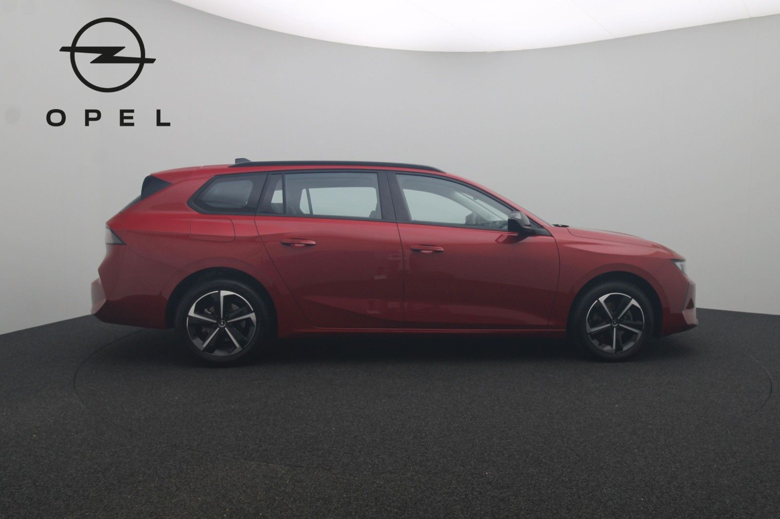 Fahrzeugabbildung Opel Astra L 1.2 Sports Tourer Enjoy LED ACC KAMERA