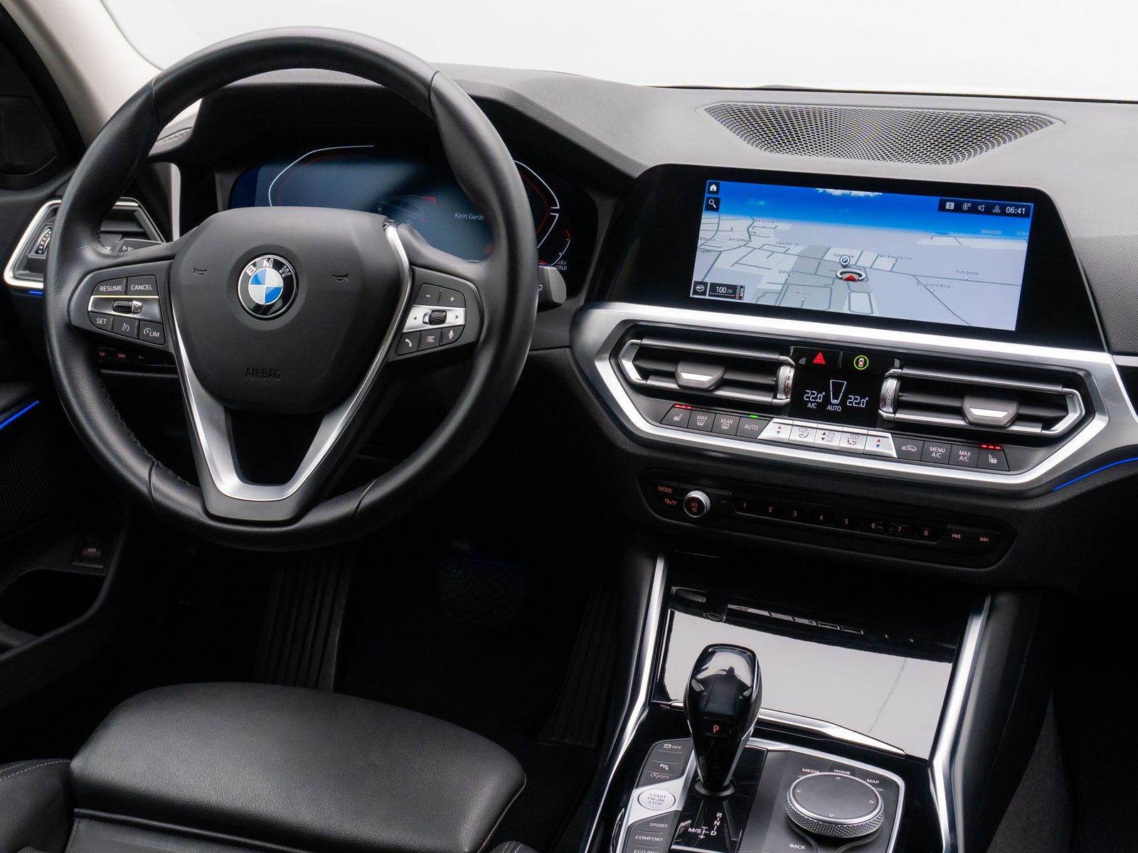 Fahrzeugabbildung BMW 320i Sport Line HUD DAB Lordos Alarm HiFi Komfor