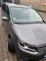 Volkswagen VW Touran, Automatik 1,6 TD Modell CUP - Volkswagen: Kleinbus, Modell