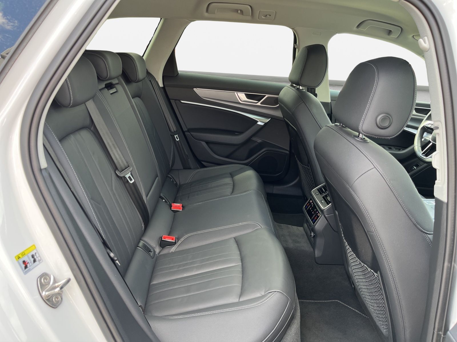 Audi A6 - Bild 16