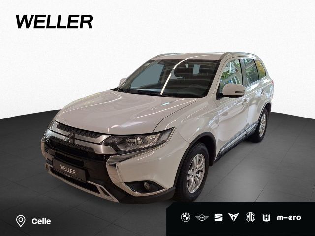 Mitsubishi Outlander 2.0 2WD Tempomat RFK PDC Navi Shz LED