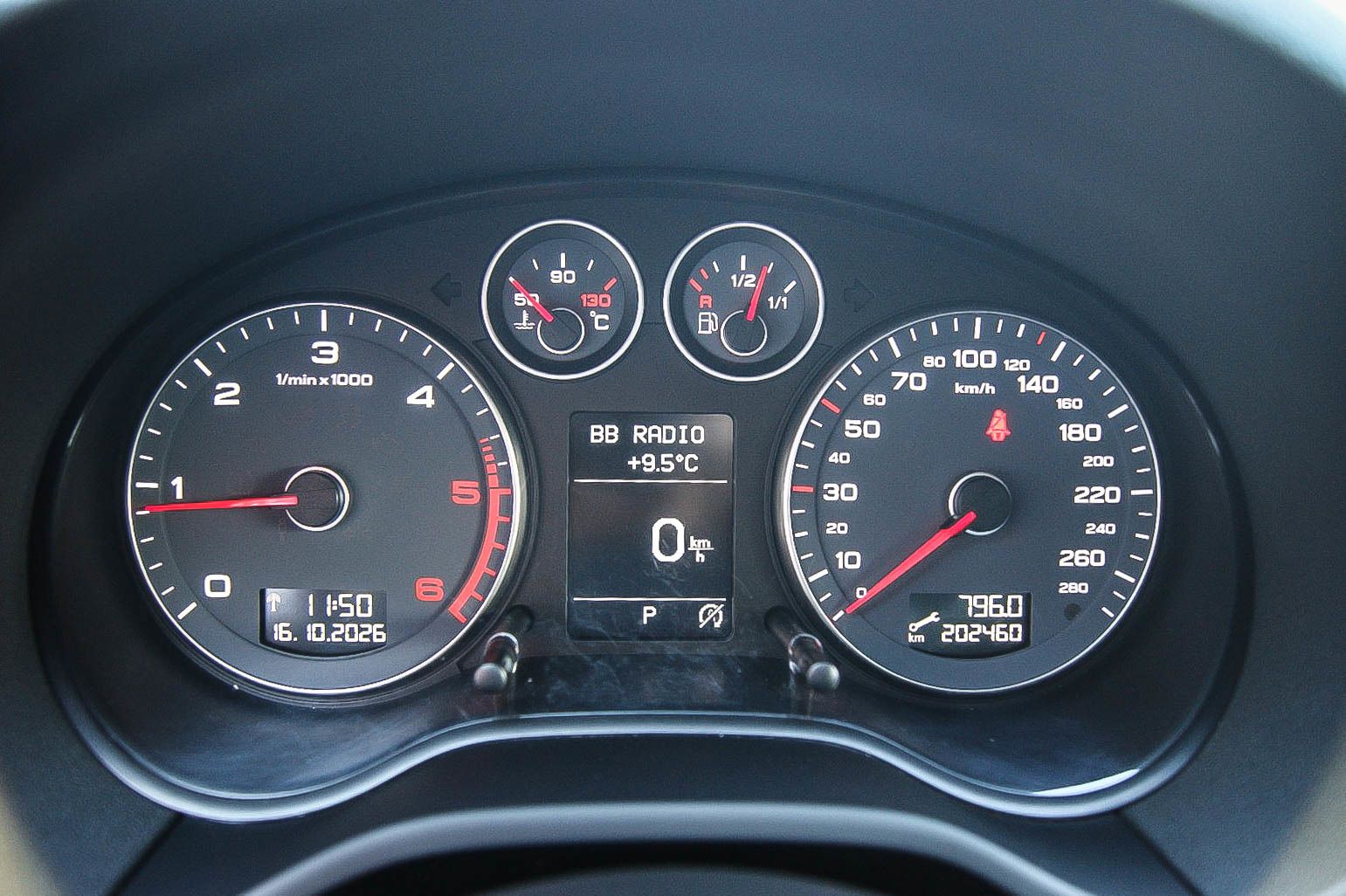 Fahrzeugabbildung Audi A3 Sportback 20TDI S-LINE DSG XENON NAVI SPORT
