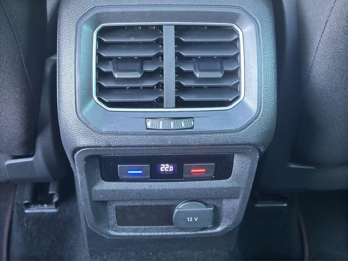 Tiguan Sound 4Motion 2.0 TSI DSG ACC AHK PANO NA