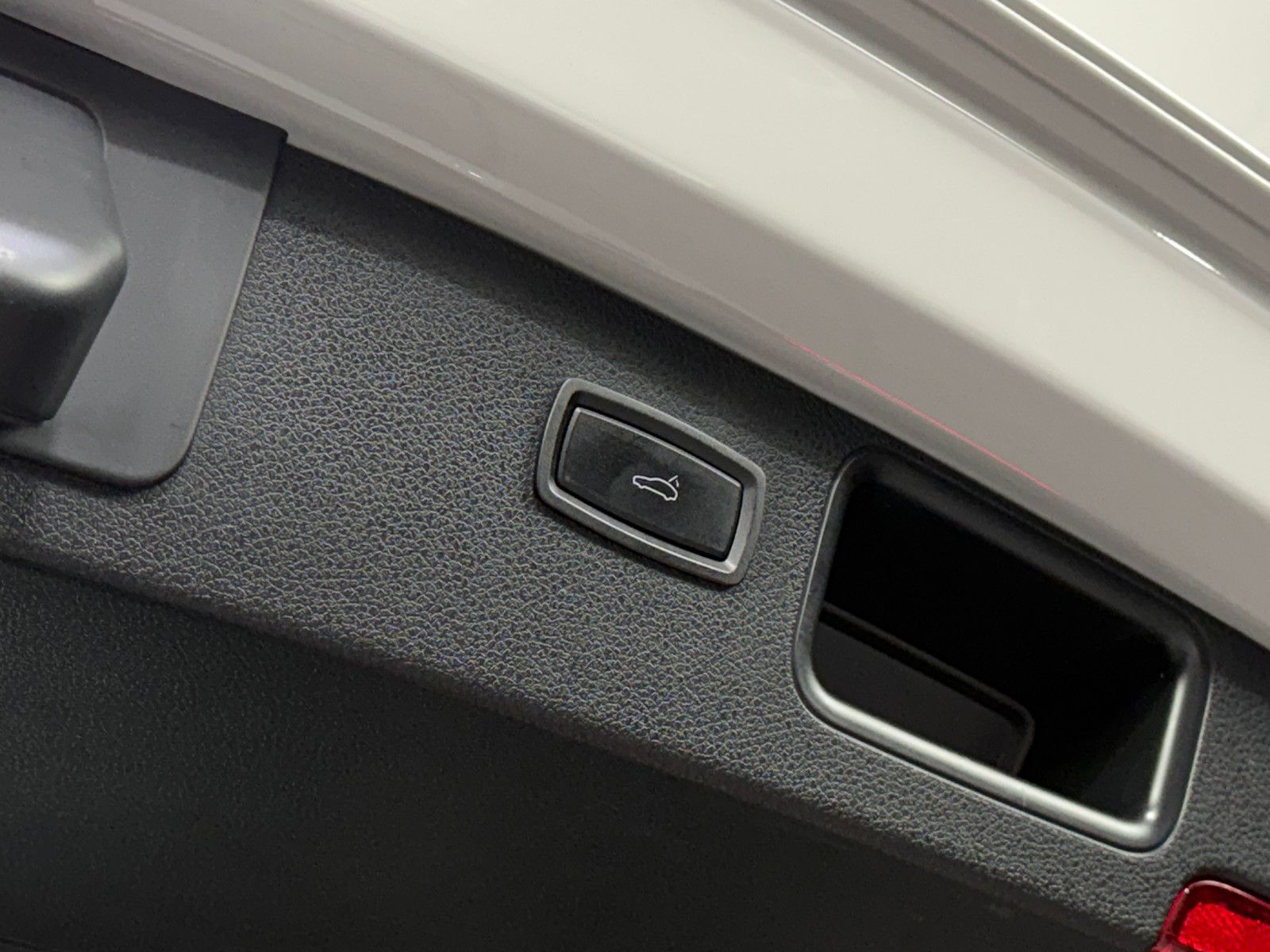 Fahrzeugabbildung Porsche Porsche Macan S |360°|AHK|Dt.-FAHRZEUG