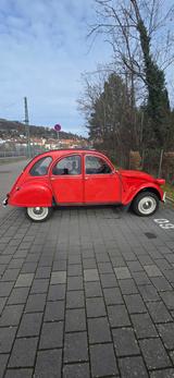 Citroën 2 CV - Citroën 2 CV mit Panoramadach