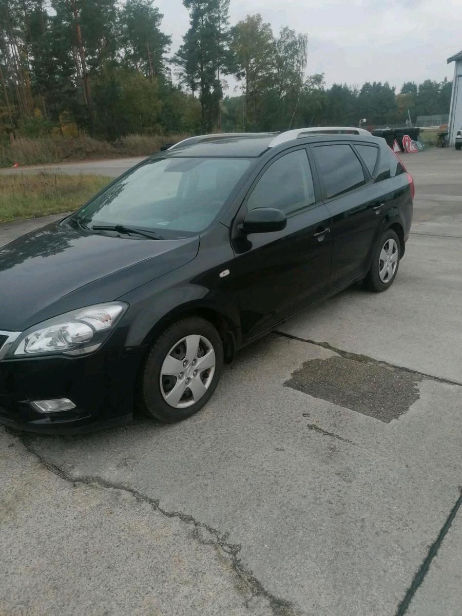 Kia Andere