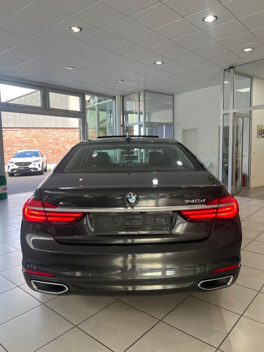 Fahrzeugabbildung BMW 740 d xDrive * SITZBELÜFTUNG*MASSAGE*360 KAMERA*