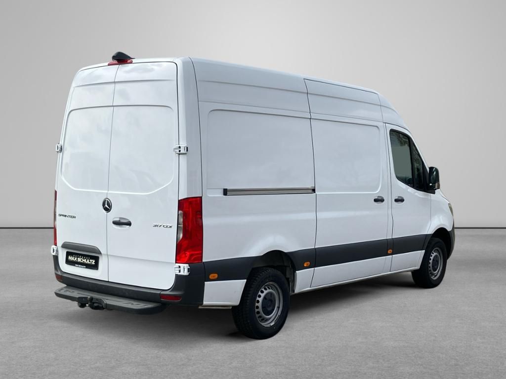 Fahrzeugabbildung Mercedes-Benz Sprinter 317 CDI KA Navi*LED*AHK