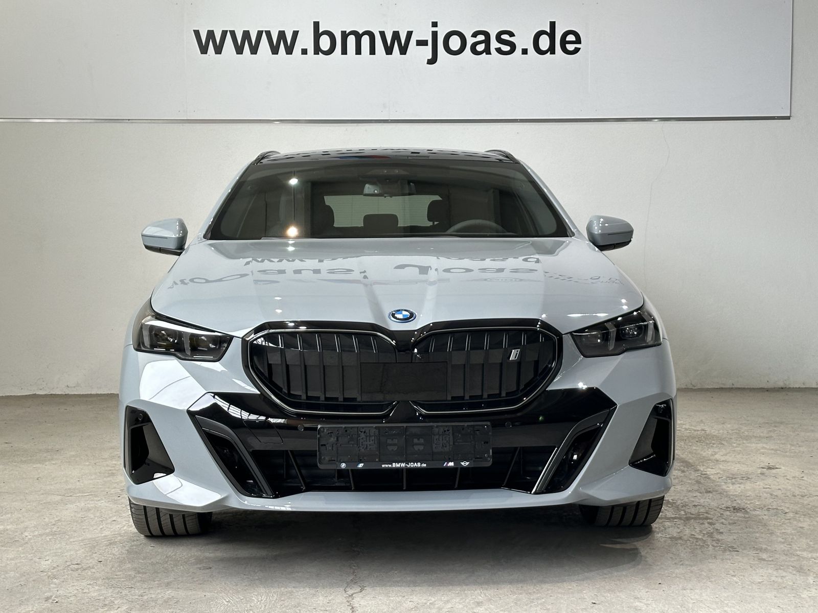 Fahrzeugabbildung BMW i5 eDrive40 M Sportpaket Pro, Aktive Sitzbelüftu