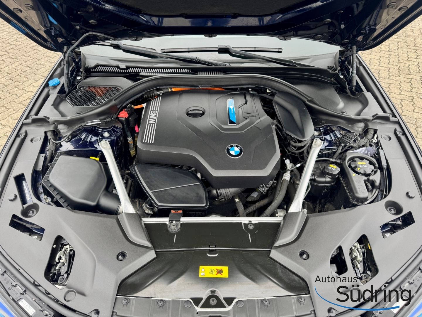 530 e M Sport Edition Automatik HUD Navi Leder