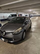 Renault Clio IV Experience 1.2 16V 75  - Renault Clio Gebrauchtwagen in München