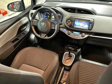 Toyota Yaris - 11
