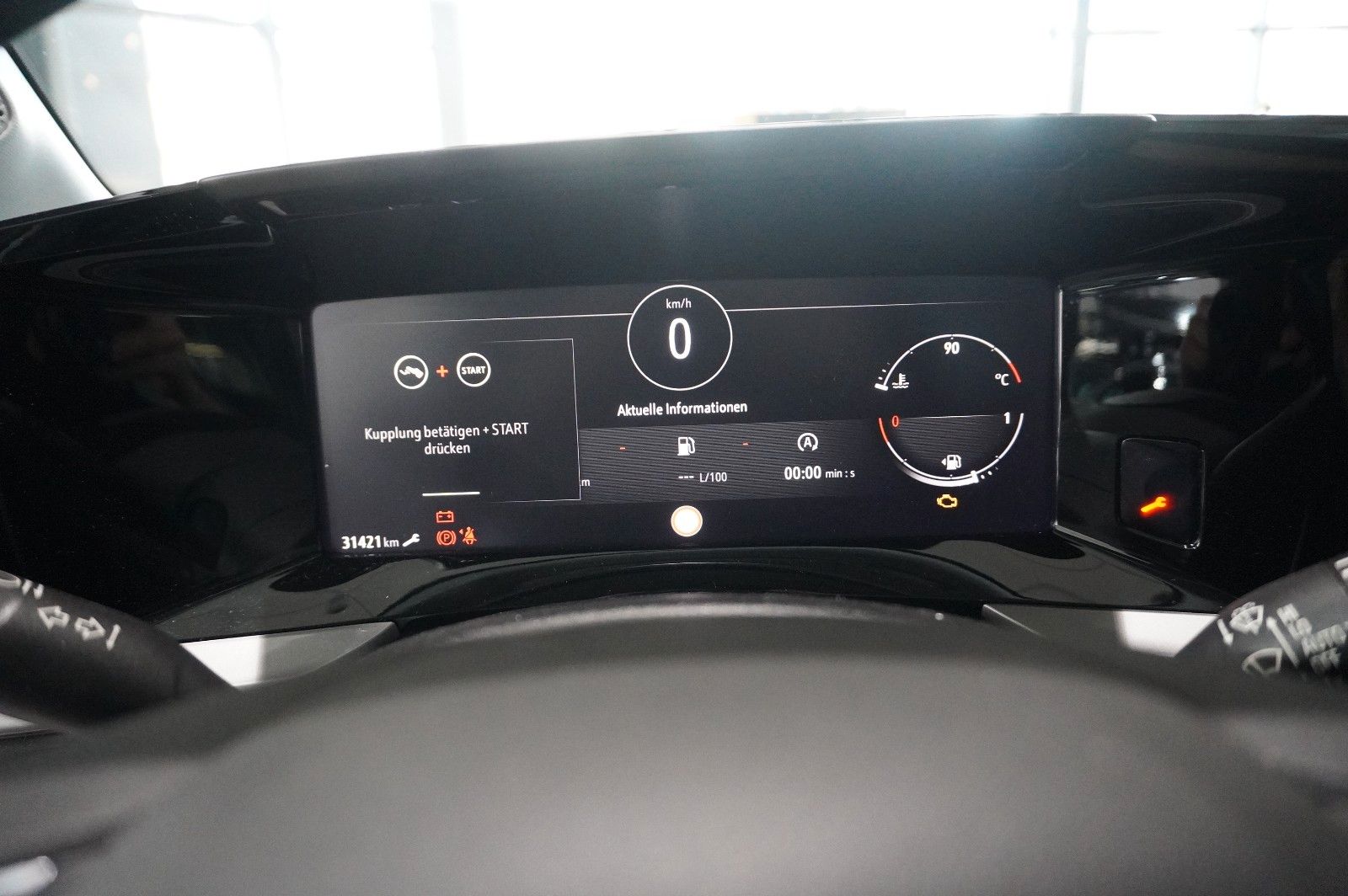 Fahrzeugabbildung Opel Mokka 1.2T ELEGANCE NAVI/LED/KAMERA/SPORT/DAB+