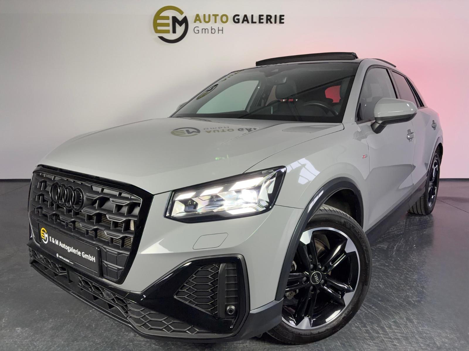 Audi Q2 35 TFSI S line Pano Kam Matrix ACC black Keyl