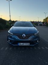 Renault Megane ENERGY TCe 130 EDC Bose Edition Bose ... - Renault Megane in Bonn