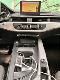 Audi A4 - 11