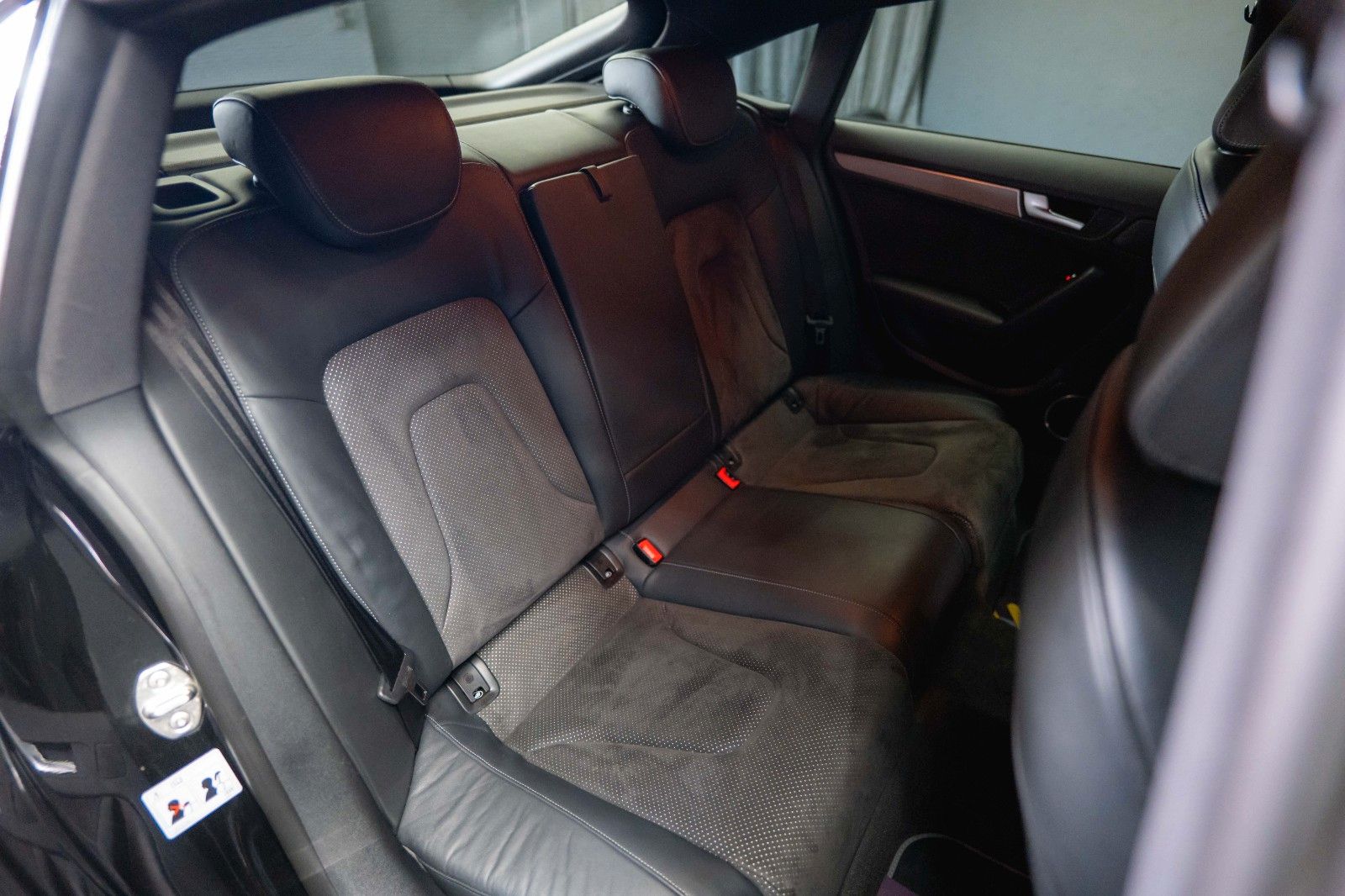 Fahrzeugabbildung Audi A5 Sportback 3.0 TDI quattro S-Line Sport+ Black