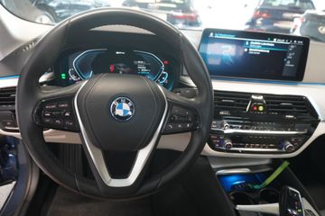 BMW 530 - 11