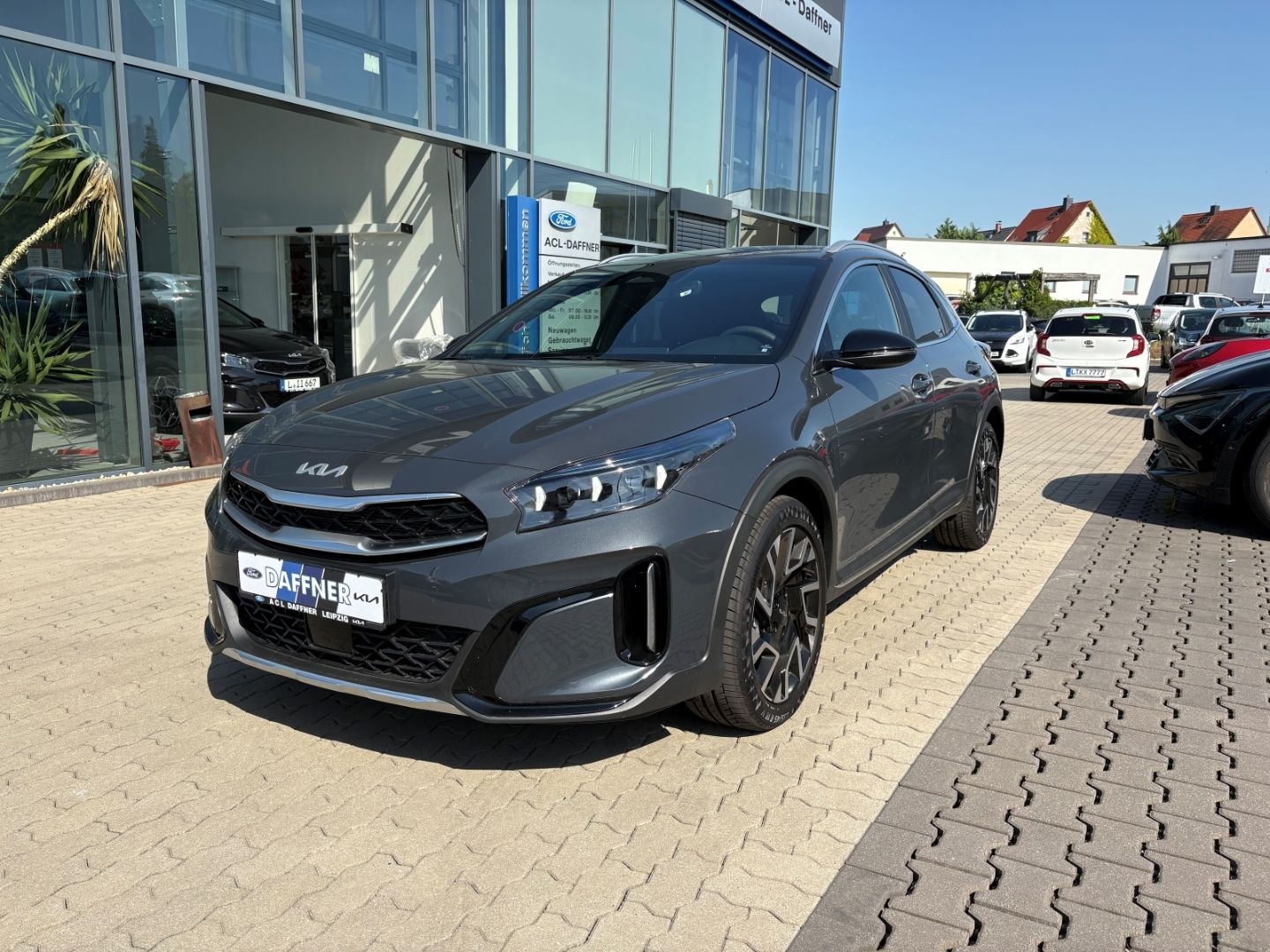 Fahrzeugabbildung Kia XCeed Nightline Edition Navi Digitales Cockpit L