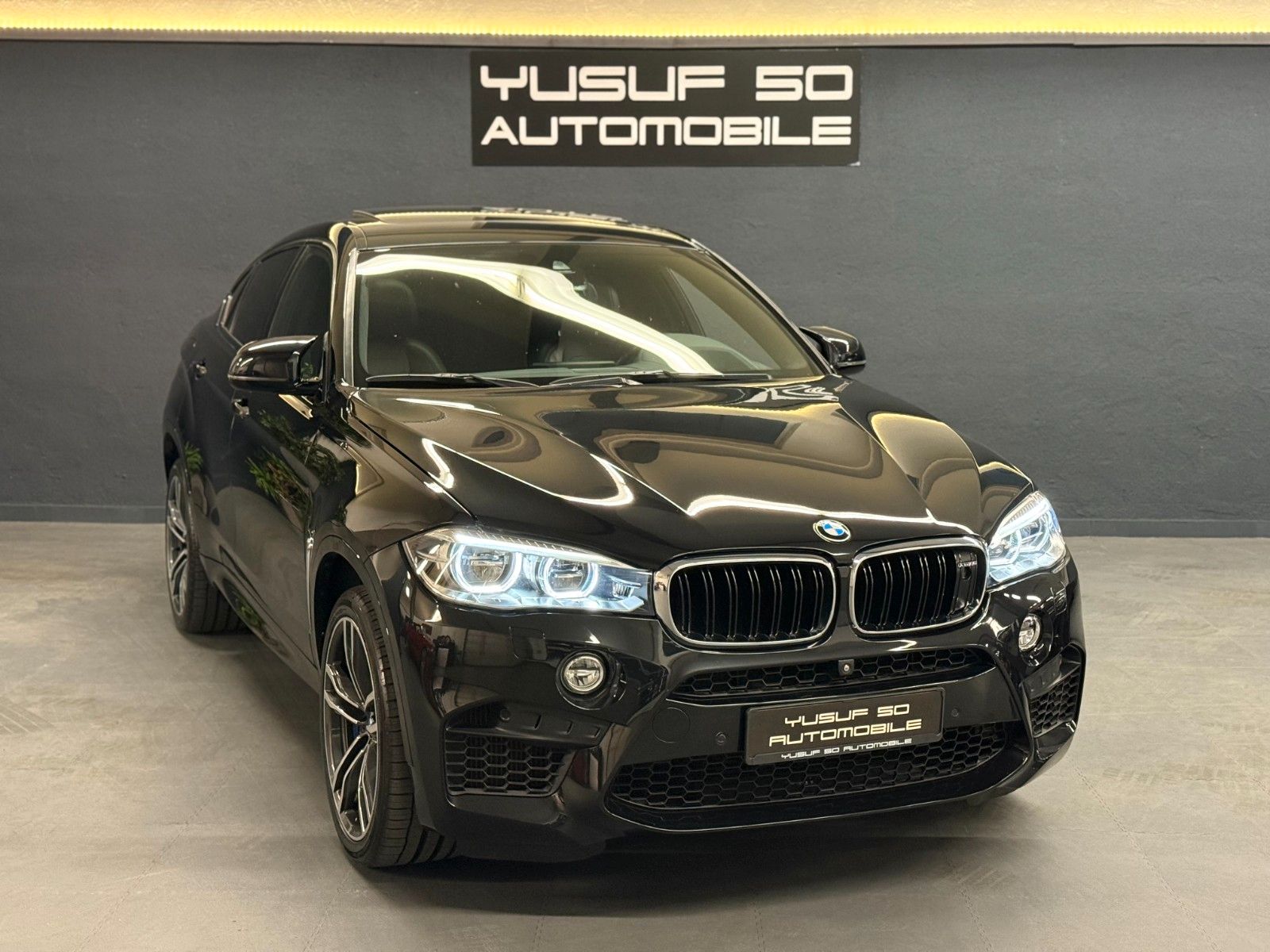 BMW X6 M Navi/Pano/Night-Vision/Softclose/HUD/LED/F1