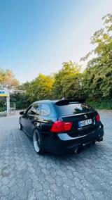 BMW E91 330d M-Paket - BMW 330: 330d E91