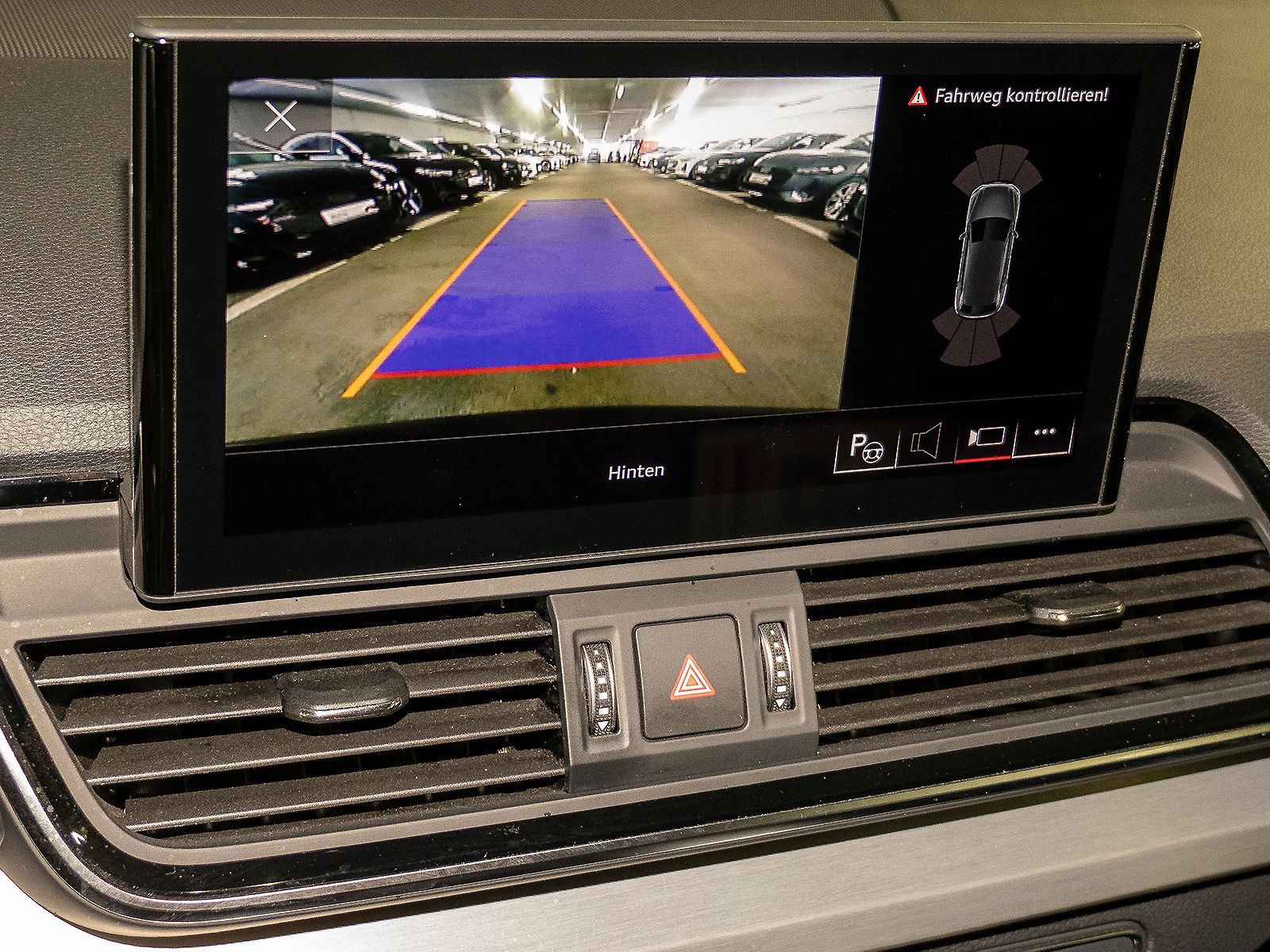 Audi SQ5 - Bild 15