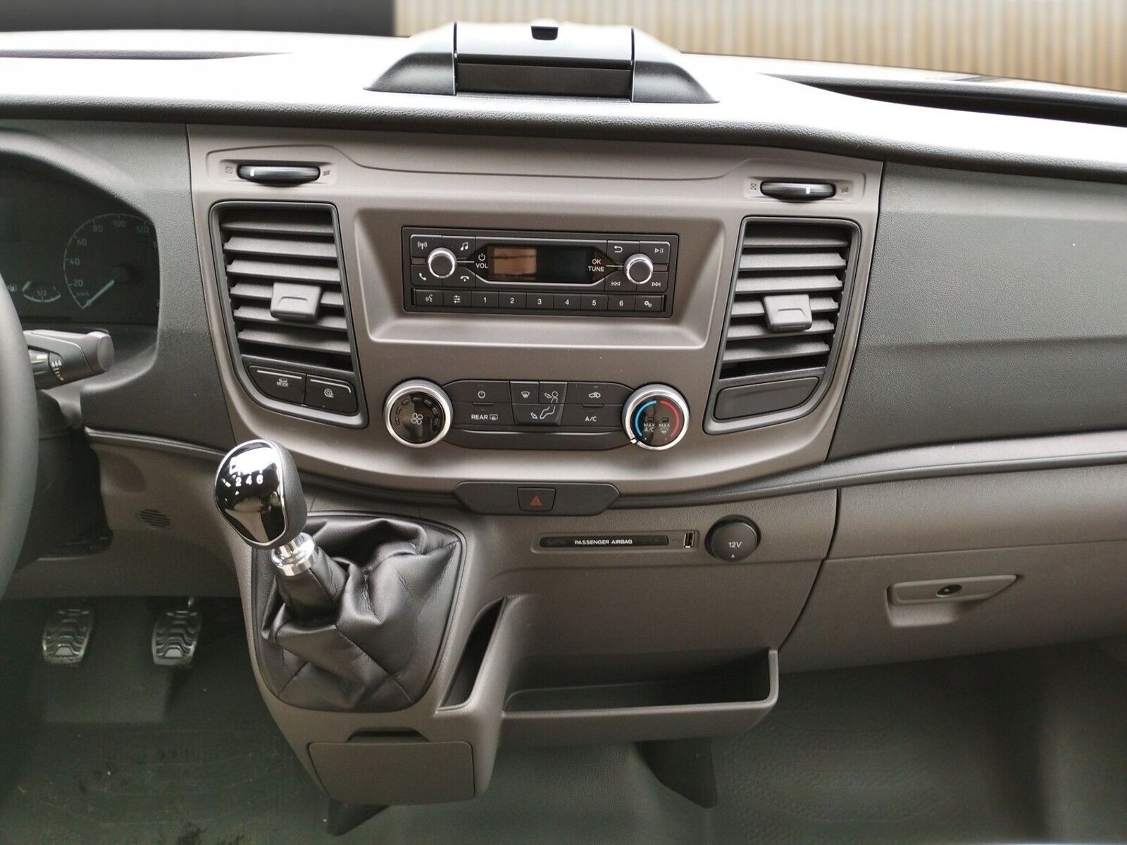 Fahrzeugabbildung Karmann Dexter 4x4 DE560AW 4x4 Paket aus Dörr-Manufaktur