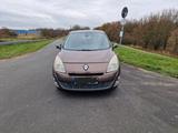 Renault Grand Scenic 3 - gebrauchte Renault Grand Scenic aus dem Jahr 2010