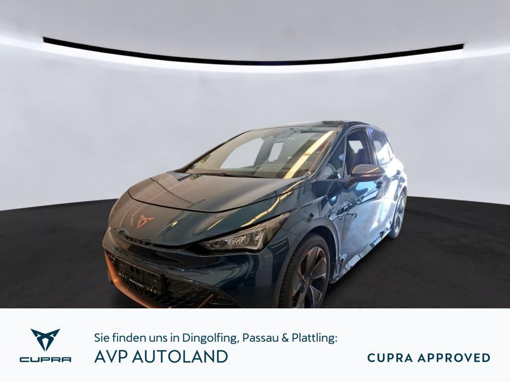 Born 150 kW 62 kWh LED-Scheinwerfer | NAVI